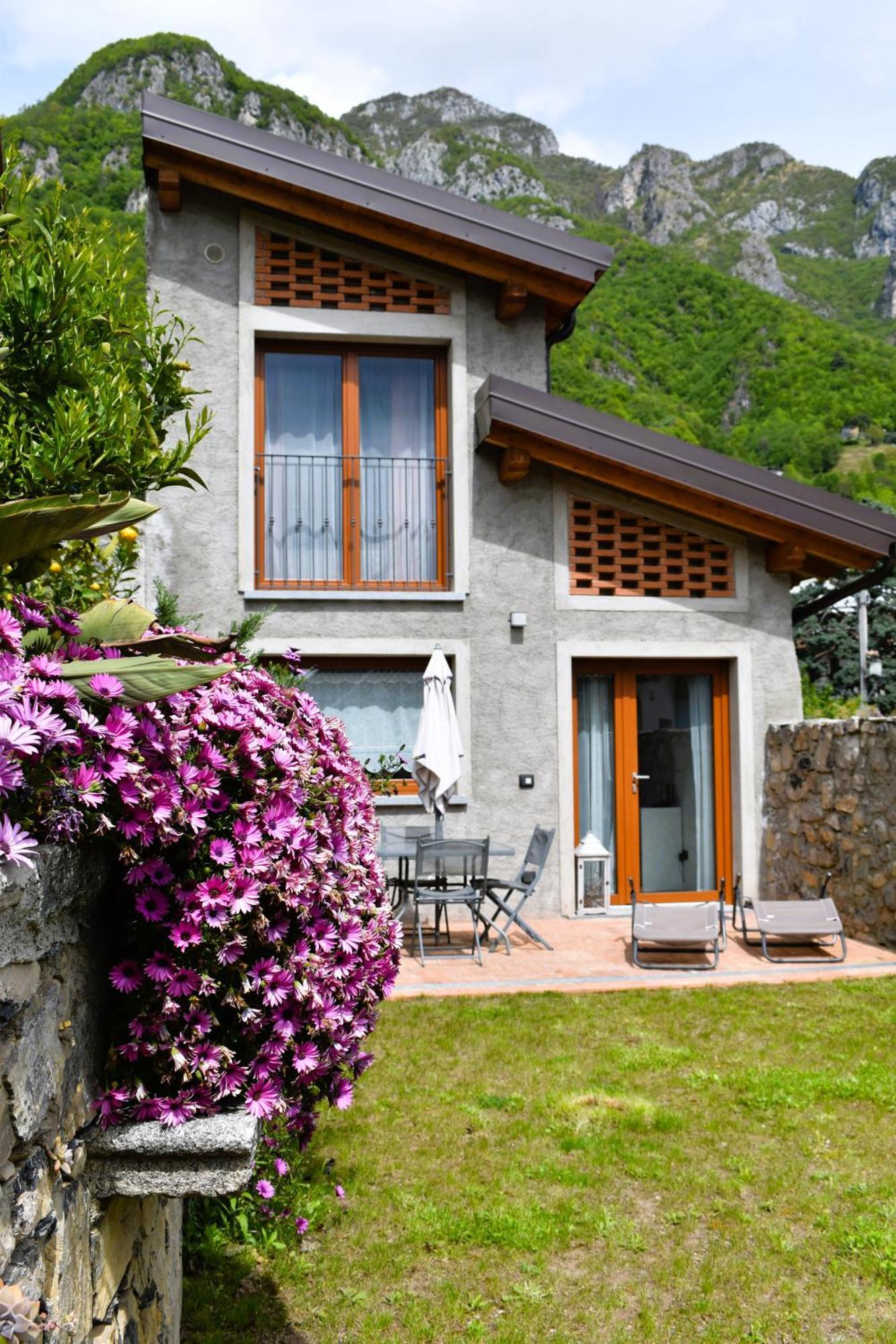 Our Happy Place - Casa Vacanze Per Il Viaggiatore Slow Mandello del Lario Exterior foto